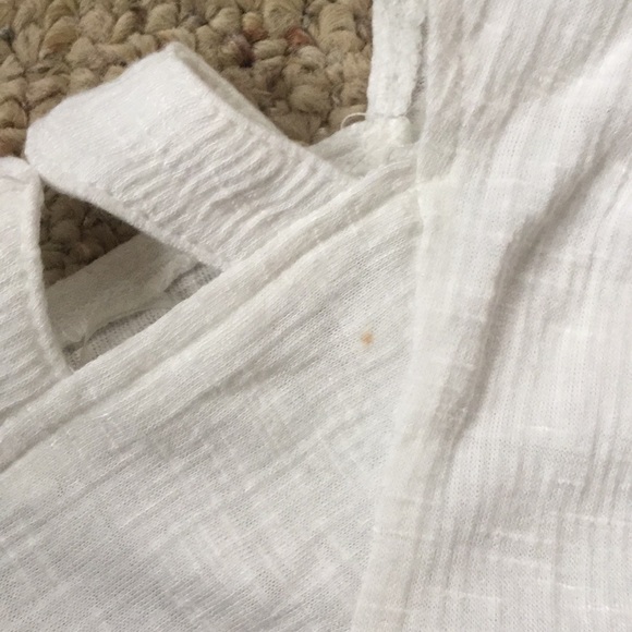 Iz Byer Short White Top - Picture 6 of 7